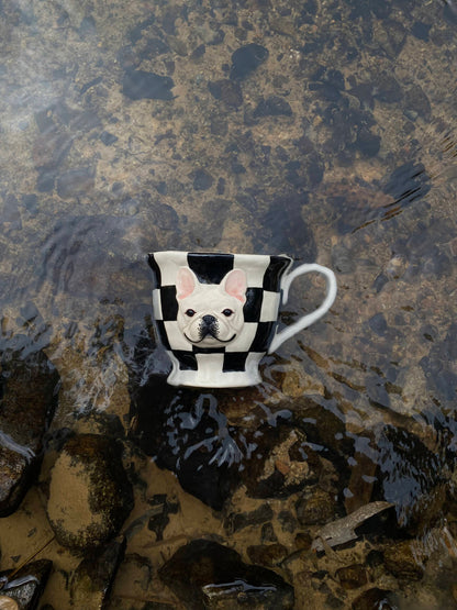 White Café Companion